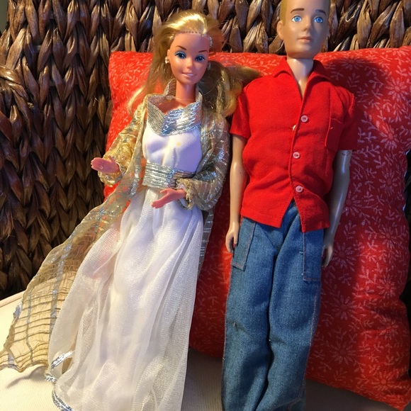 Barbies - Picture 2 of 6